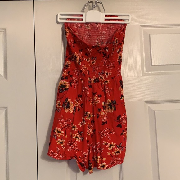 Garage spandex strapless floral romper - Picture 2 of 3